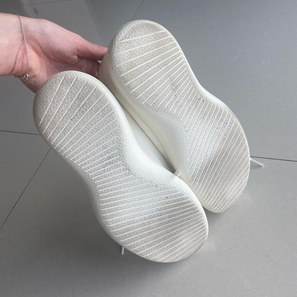 AllBirds Tree Dashers White 9 - Picture 4 of 5